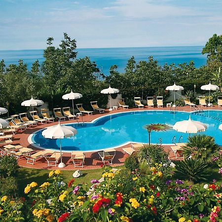 Hotel Tirreno Паргелия Удобства фото