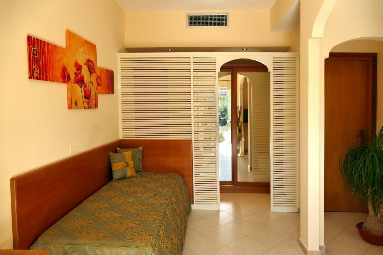 Hotel Tirreno Паргелия Экстерьер фото