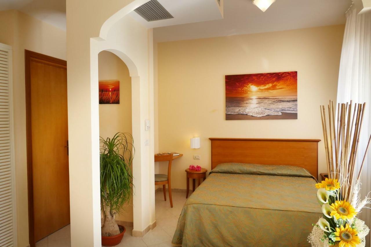 Hotel Tirreno Паргелия Экстерьер фото